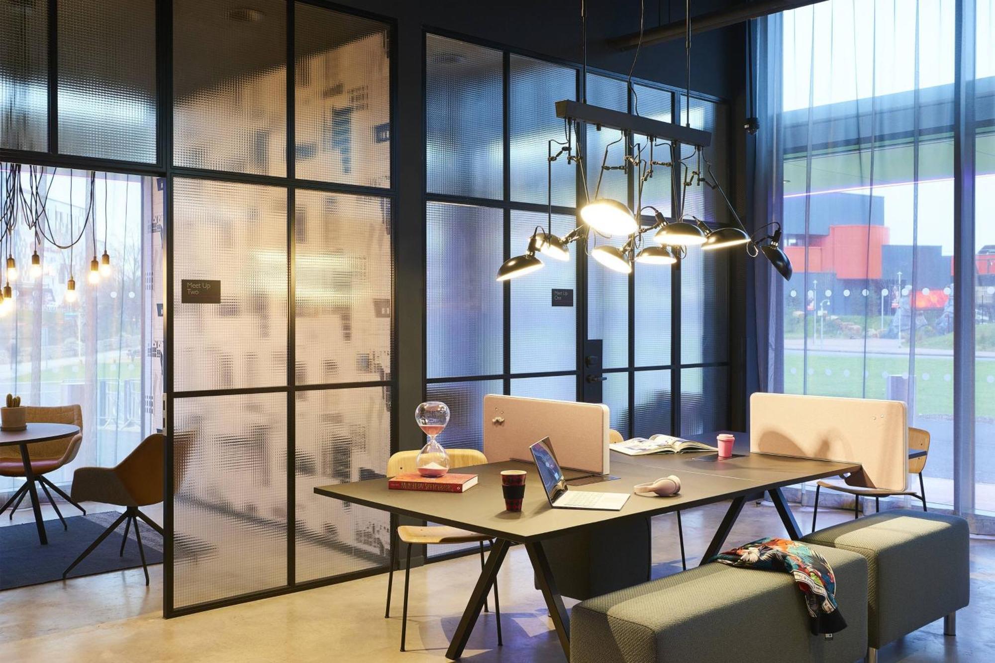 Moxy Birmingham Nec Hotel Bickenhill Kültér fotó