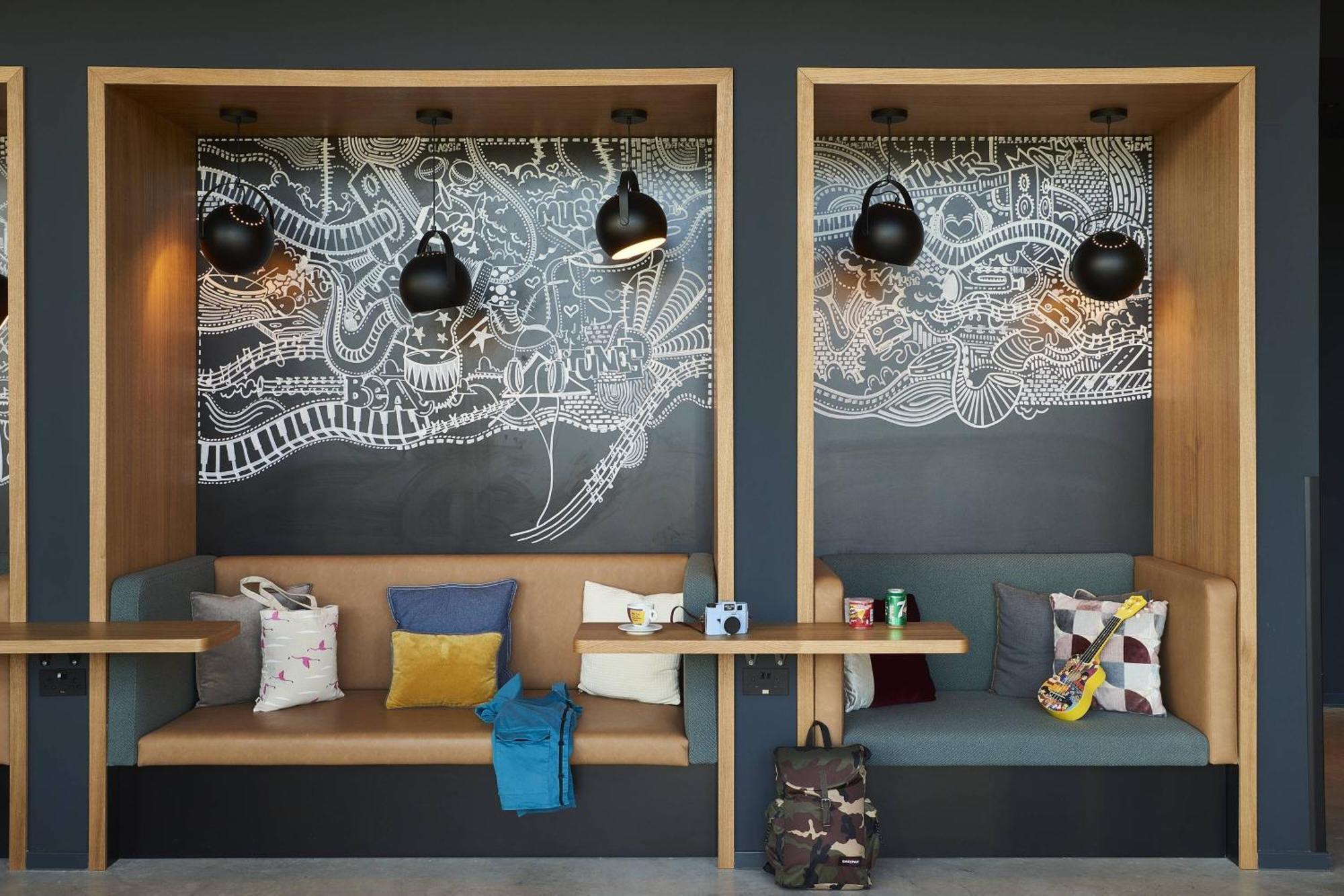 Moxy Birmingham Nec Hotel Bickenhill Kültér fotó
