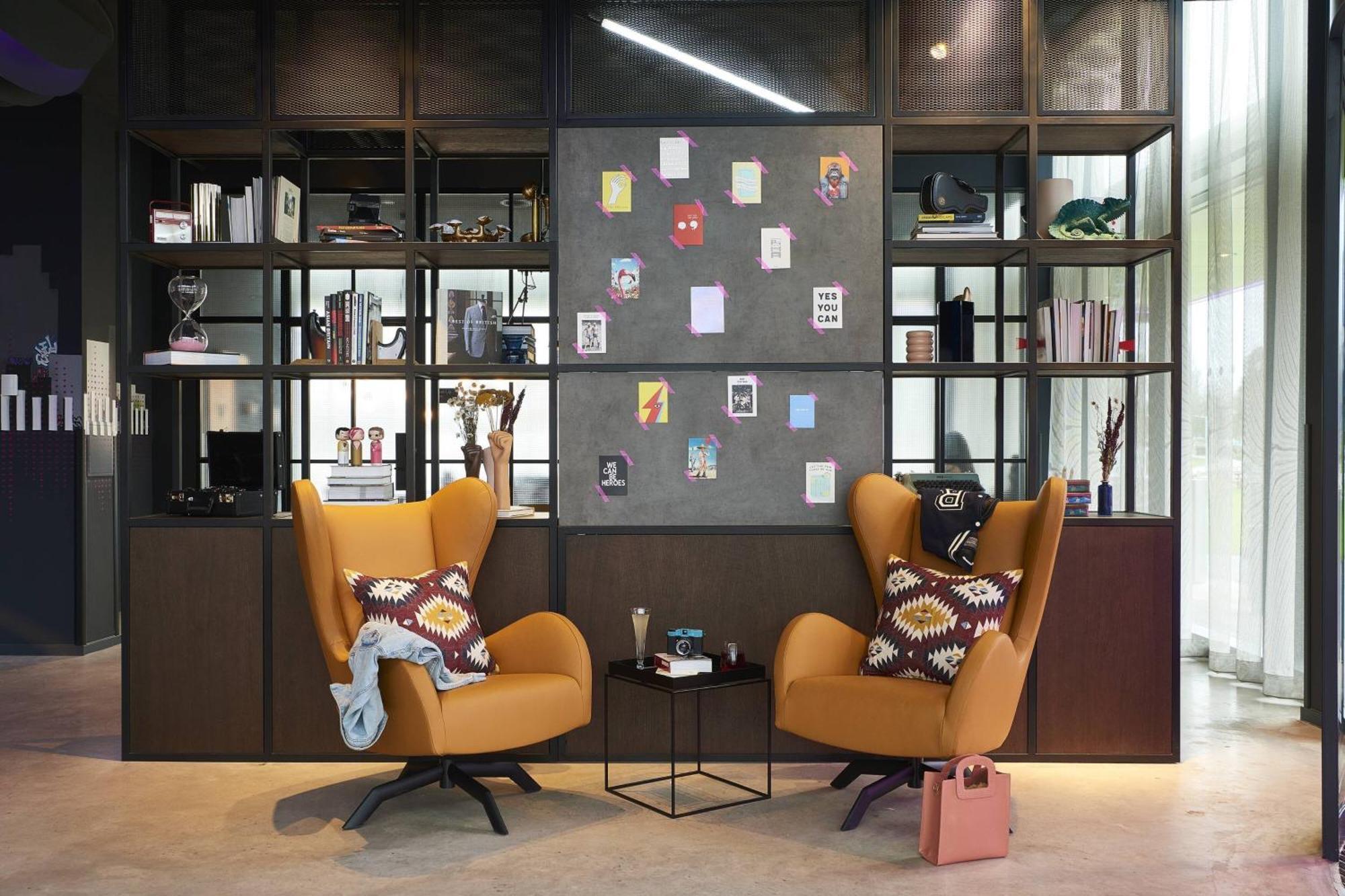 Moxy Birmingham Nec Hotel Bickenhill Kültér fotó