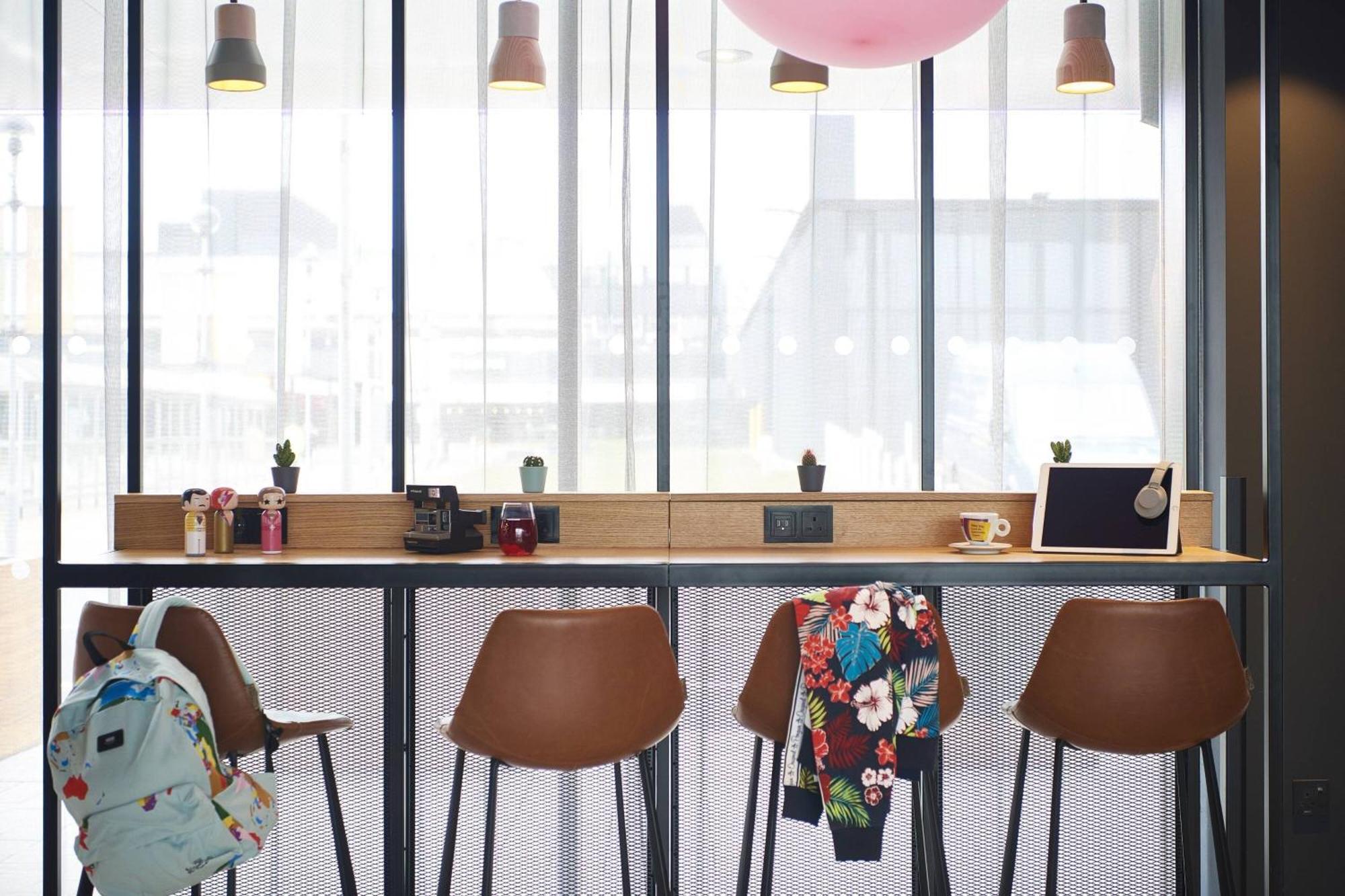 Moxy Birmingham Nec Hotel Bickenhill Kültér fotó